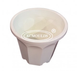 Trash can mould